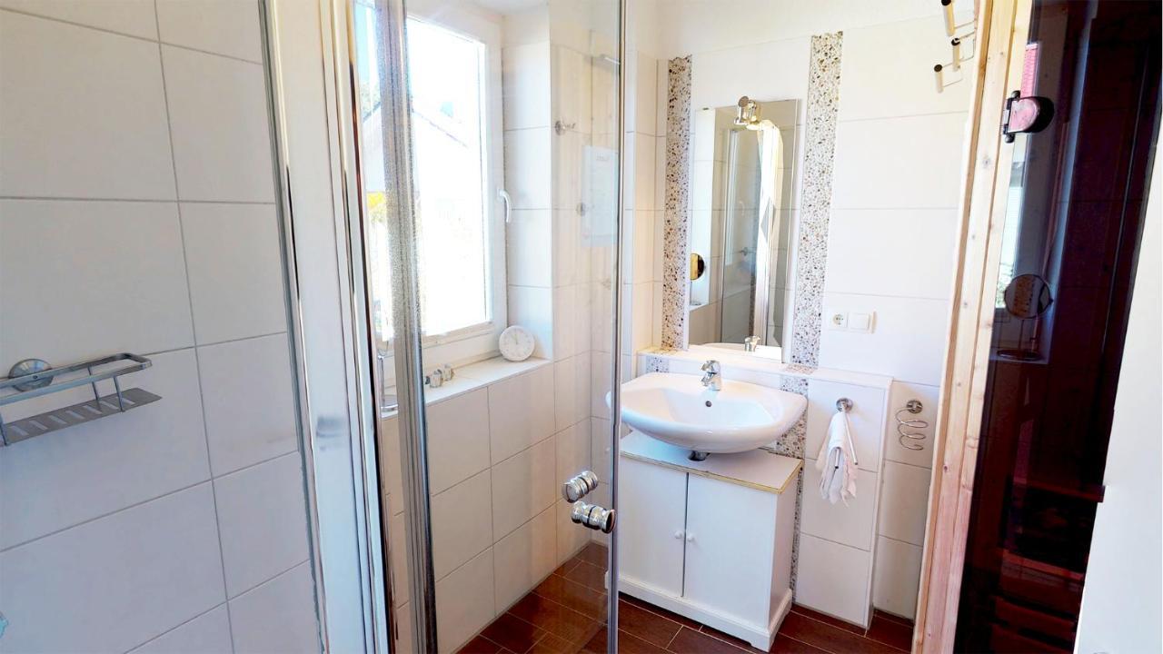 Feriendorf Suedstrand Haus 46 Пелцерхакен Екстериор снимка
