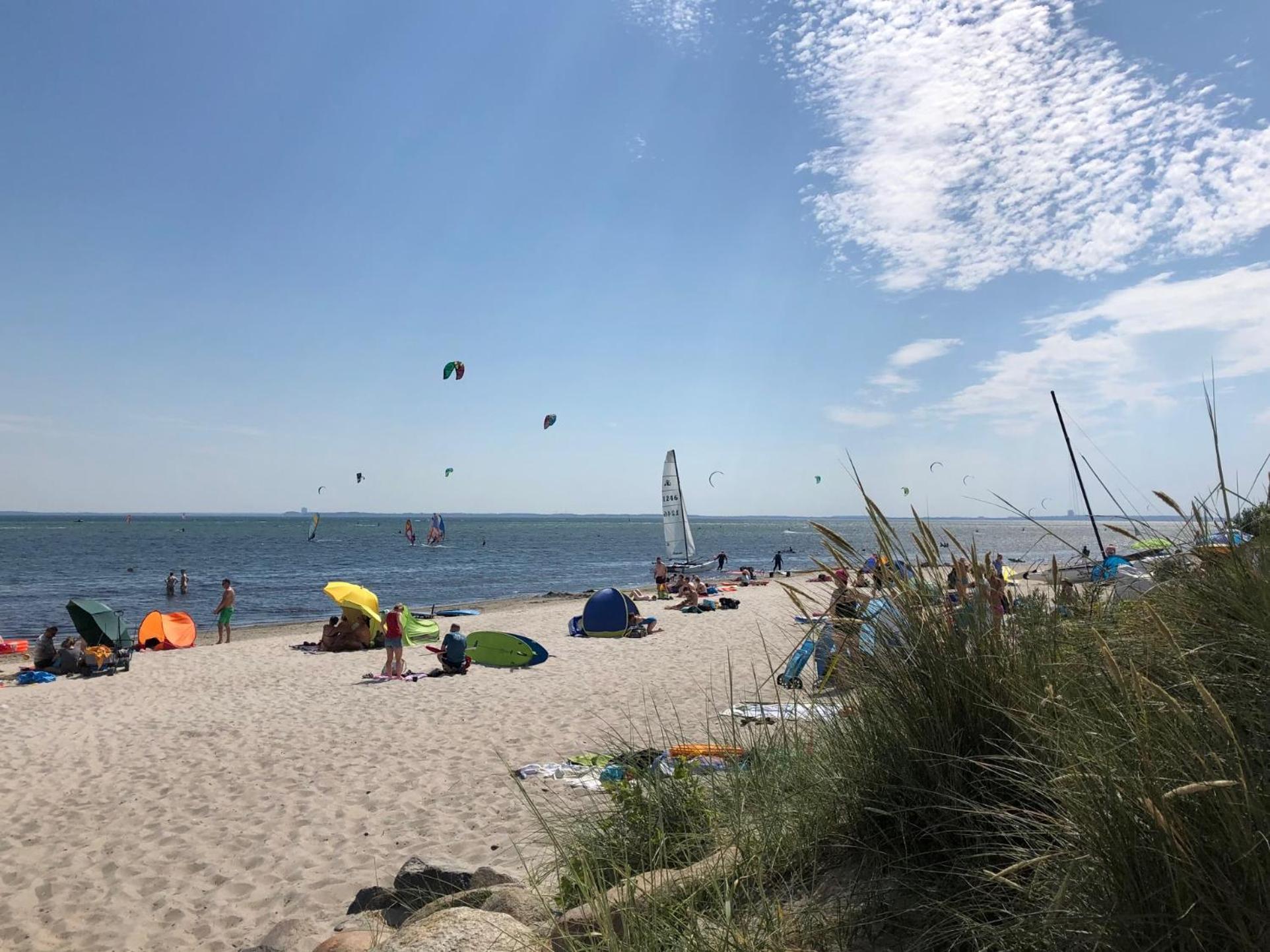 Feriendorf Suedstrand Haus 46 Пелцерхакен Екстериор снимка